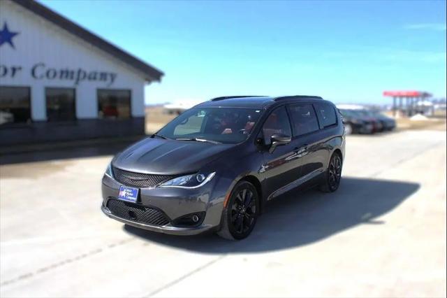2020 Chrysler Pacifica Red S Edition for sale in CRESCO, IA