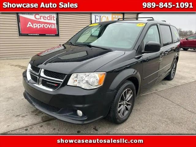 2017 Dodge Grand Caravan SXT for sale in Chesaning, MI