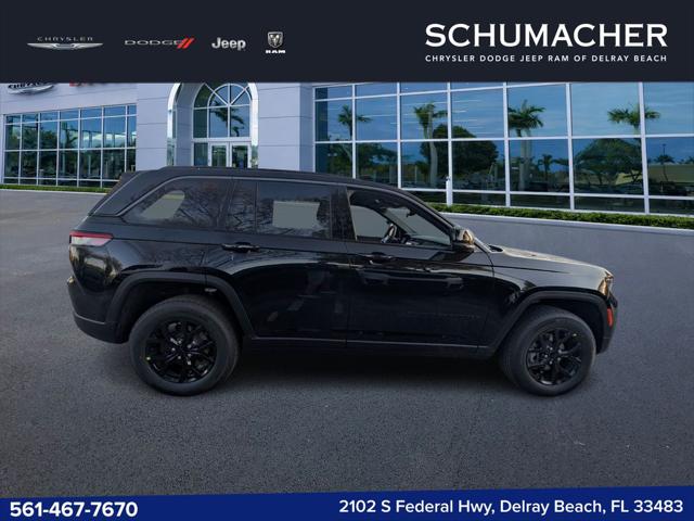 2026 Jeep Grand Cherokee Altitude 4x2