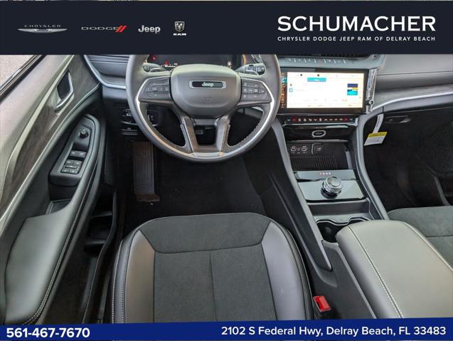 2026 Jeep Grand Cherokee Altitude 4x2