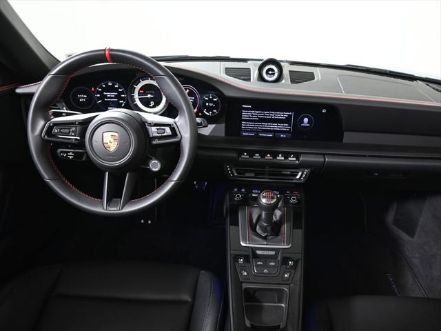 2023 Porsche 911 Carrera GTS Cabriolet