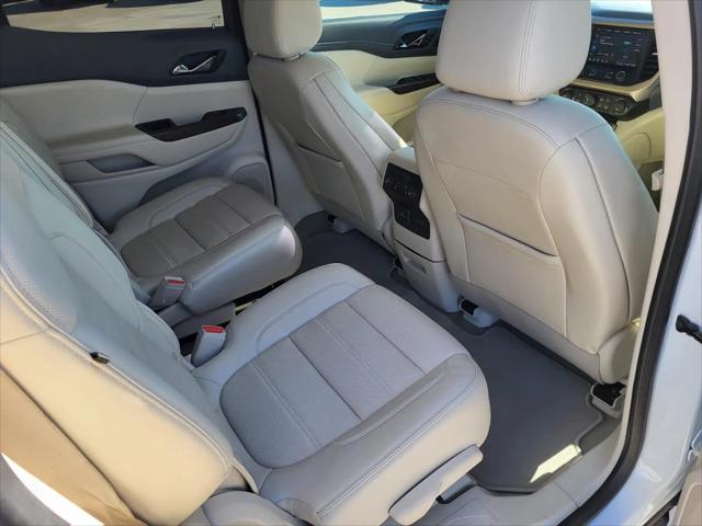 2023 GMC Acadia AWD Denali