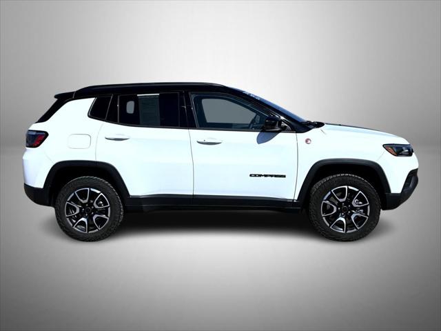 2025 Jeep Compass Trailhawk 4x4