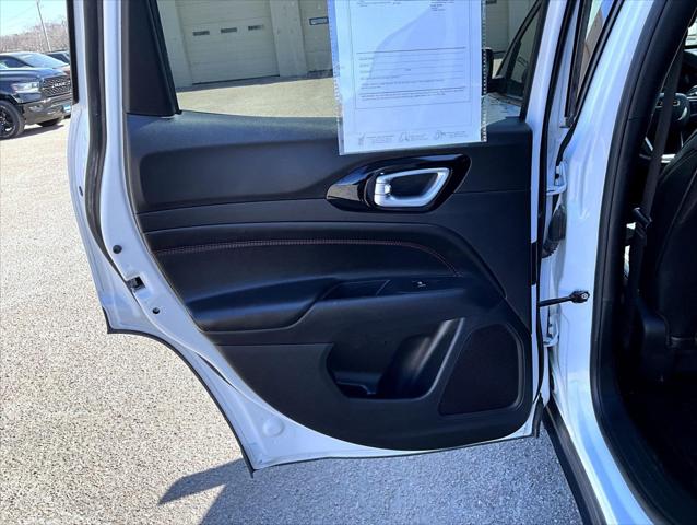 2025 Jeep Compass Trailhawk 4x4