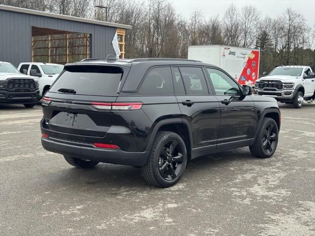 2023 Jeep Grand Cherokee Altitude 4x4