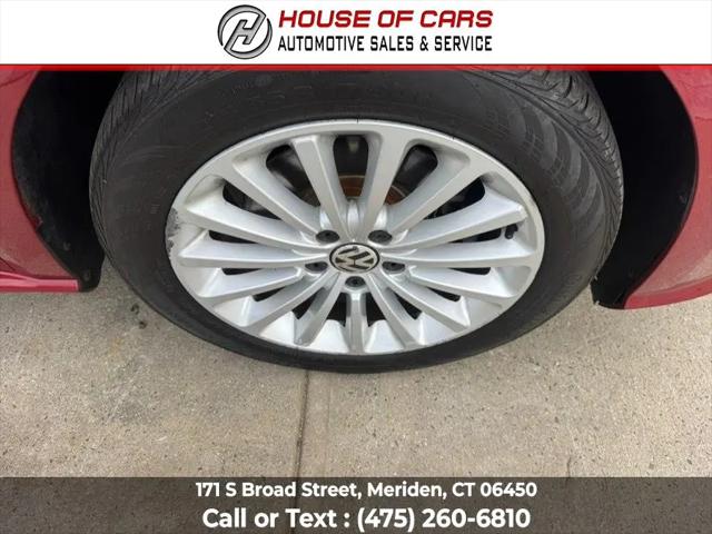 2017 Volkswagen Passat 1.8T SE