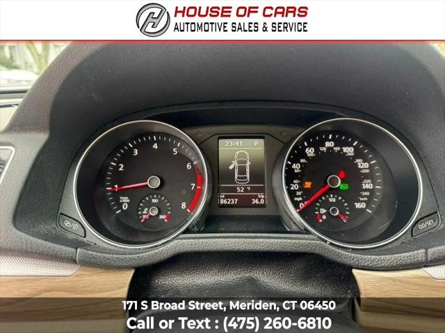 2017 Volkswagen Passat 1.8T SE