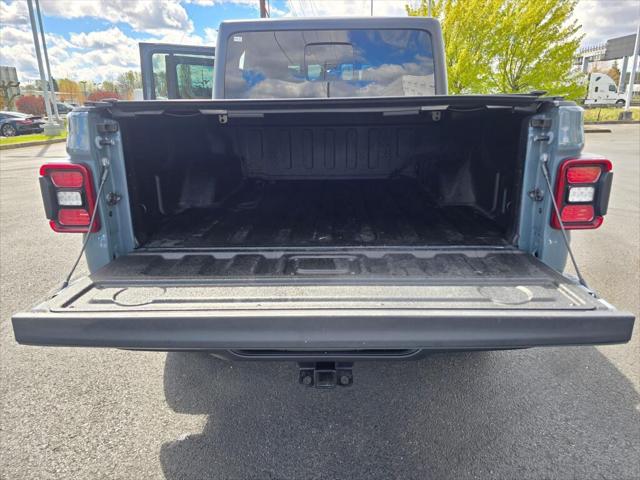 2024 Jeep Gladiator Sport