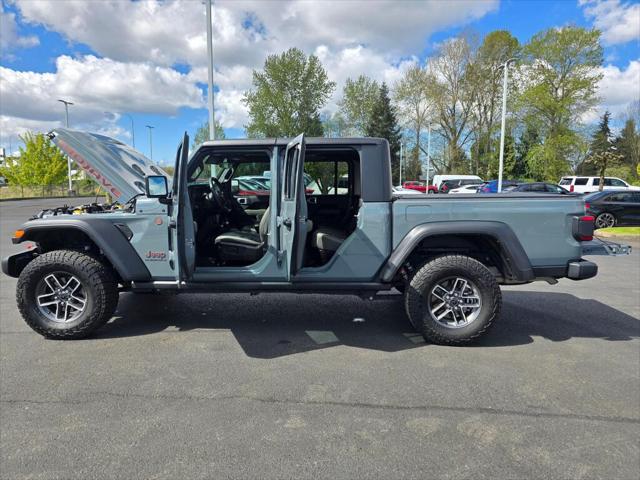 2024 Jeep Gladiator Sport