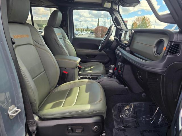2024 Jeep Gladiator Sport