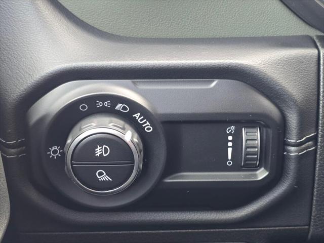 2024 Jeep Gladiator Sport