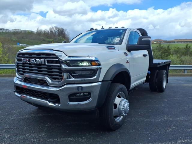 2026 RAM Ram 5500 Chassis Cab RAM 5500 TRADESMAN CHASSIS REGULAR CAB 4X4 60 CA