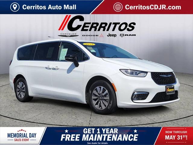 2024 Chrysler Pacifica Hybrid Select for sale in Cerritos, CA
