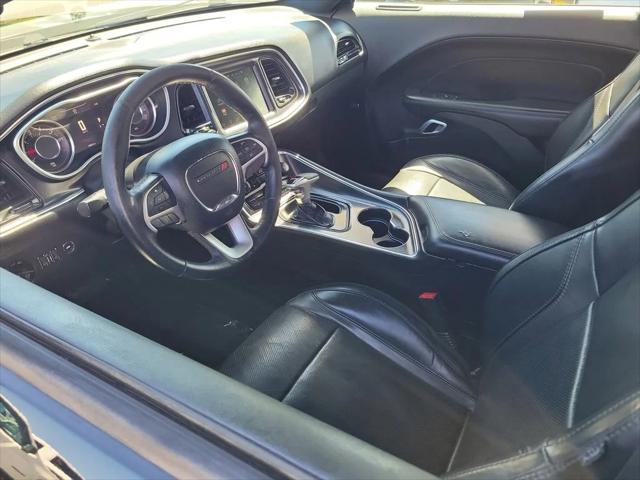 2015 Dodge Challenger SXT Plus