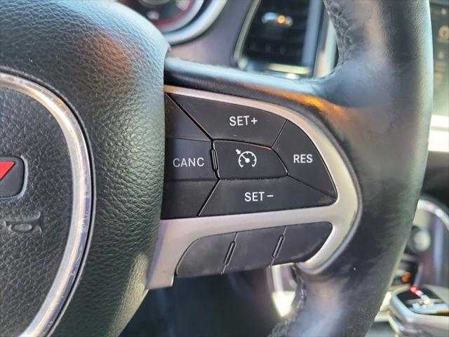 2015 Dodge Challenger SXT Plus