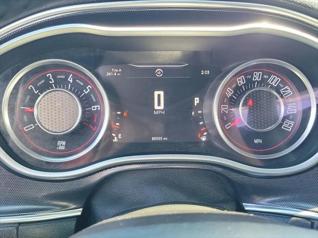 2015 Dodge Challenger SXT Plus