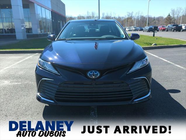 2022 Toyota Camry XLE Hybrid