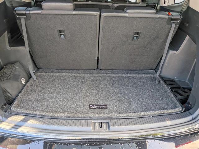 2019 Volkswagen Atlas 3.6L V6 SE w/Technology R-Line