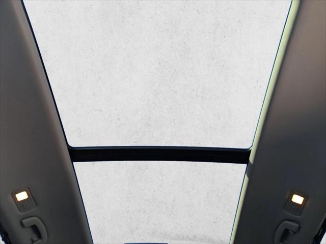 2019 Volkswagen Atlas 3.6L V6 SE w/Technology R-Line