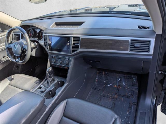2019 Volkswagen Atlas 3.6L V6 SE w/Technology R-Line