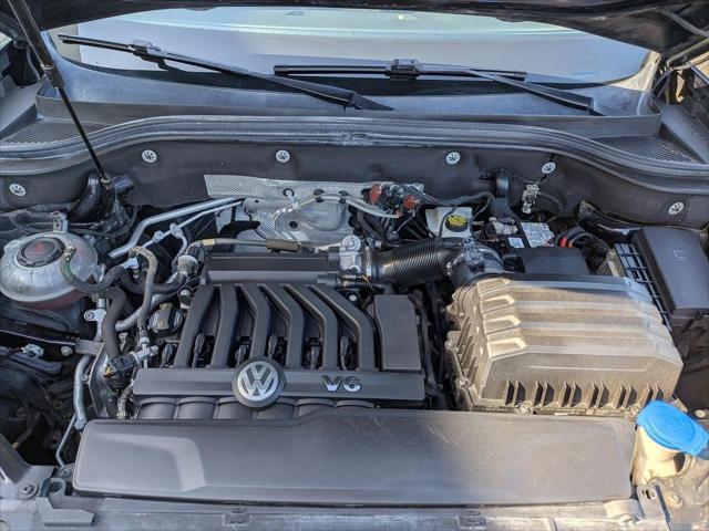 2019 Volkswagen Atlas 3.6L V6 SE w/Technology R-Line