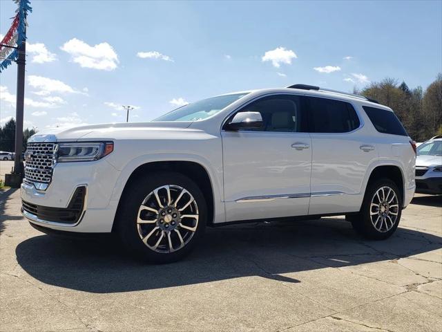 2023 GMC Acadia AWD Denali