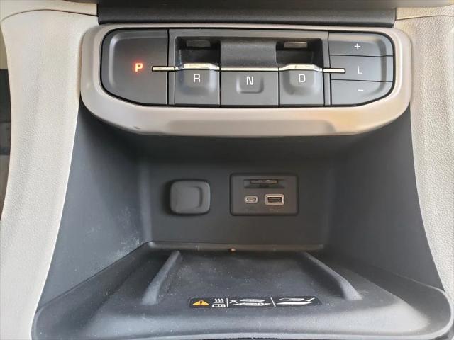 2023 GMC Acadia AWD Denali
