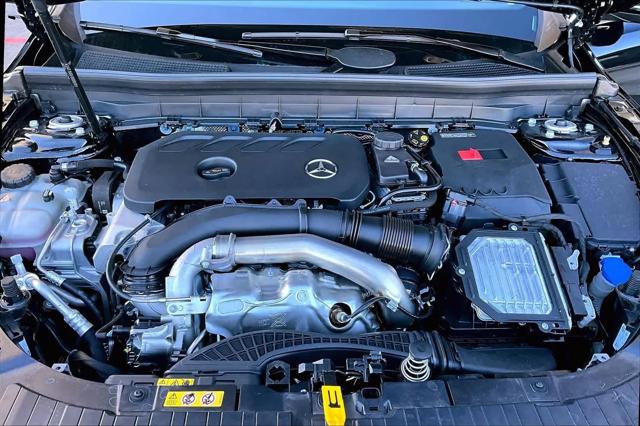 2026 Mercedes-Benz GLB 4MATIC