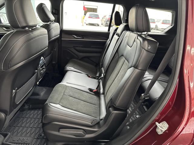 2026 Jeep Grand Cherokee L Altitude 4x4
