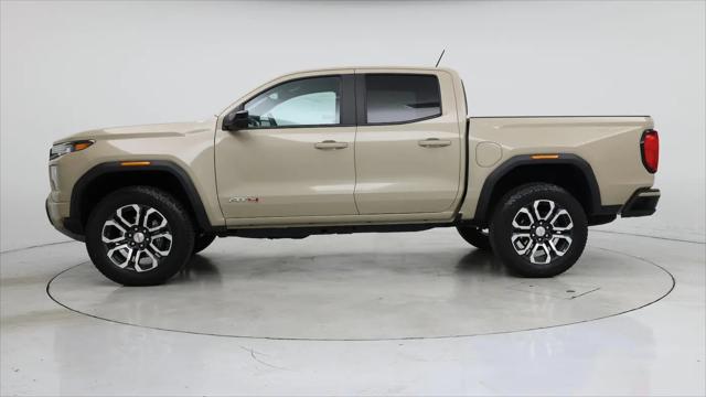 2024 GMC Canyon 4WD AT4