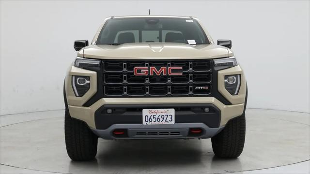 2024 GMC Canyon 4WD AT4