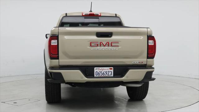 2024 GMC Canyon 4WD AT4