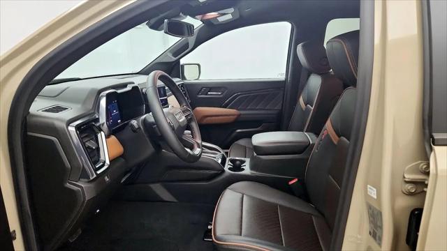 2024 GMC Canyon 4WD AT4