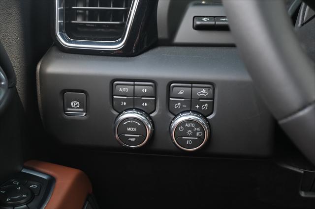2026 GMC Sierra 3500HD Crew Cab, Long Bed, Denali Ultimate DRW, 4WD