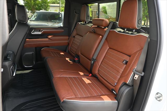 2026 GMC Sierra 3500HD Crew Cab, Long Bed, Denali Ultimate DRW, 4WD