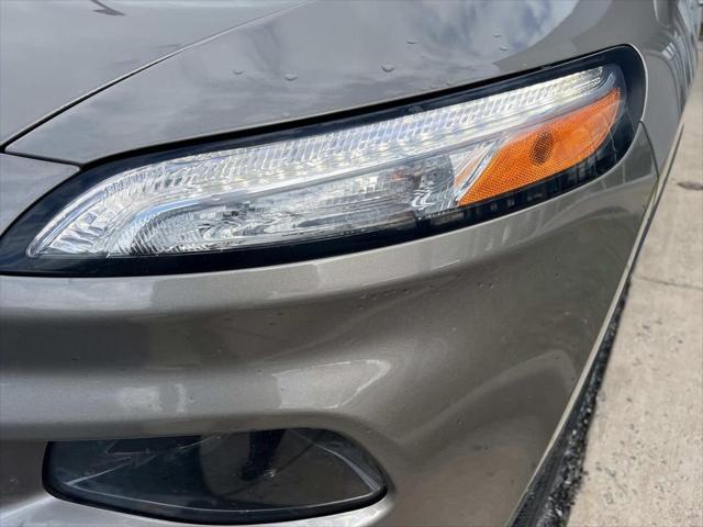 2017 Jeep Cherokee Limited 4x4 2017 Jeep Cherokee Limited 4x4