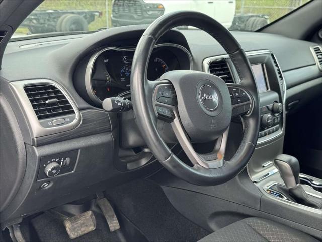 2020 Jeep Grand Cherokee Laredo E 4x4