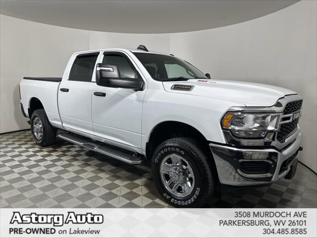 2023 RAM 2500 Tradesman Crew Cab 4x4 64 Box