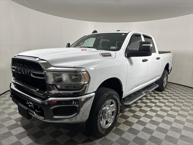 2023 RAM 2500 Tradesman Crew Cab 4x4 64 Box