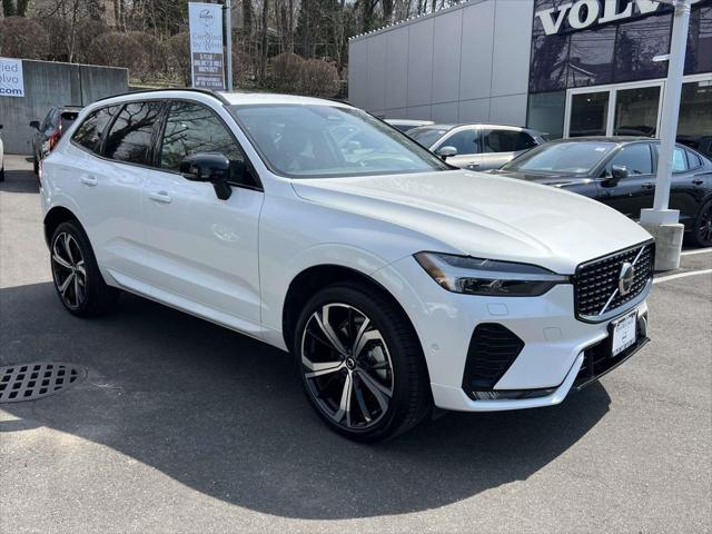 2024 Volvo XC60 B5 Ultimate Dark Theme for sale in Glen Cove, NY