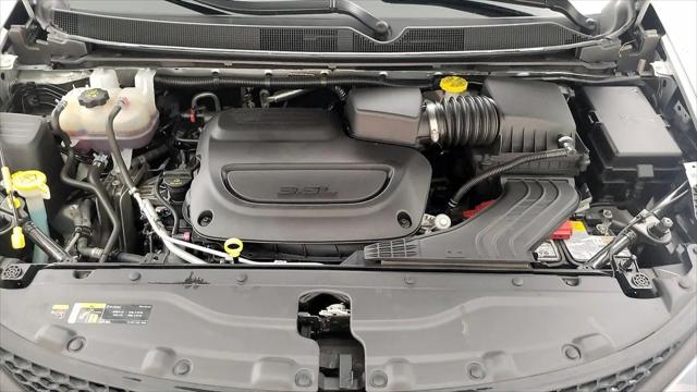 2024 Chrysler Voyager LX