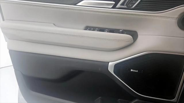 2023 Jeep Wagoneer Series III 4x4