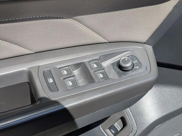 2023 Volkswagen Atlas 2.0T SE w/Technology