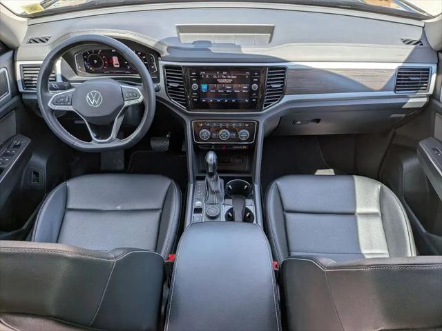 2023 Volkswagen Atlas 2.0T SE w/Technology