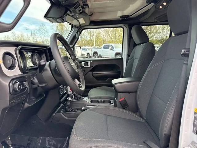 2025 Jeep Wrangler 4-Door Summit 4x4