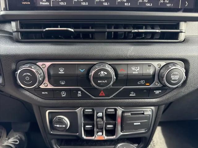 2025 Jeep Wrangler 4-Door Summit 4x4