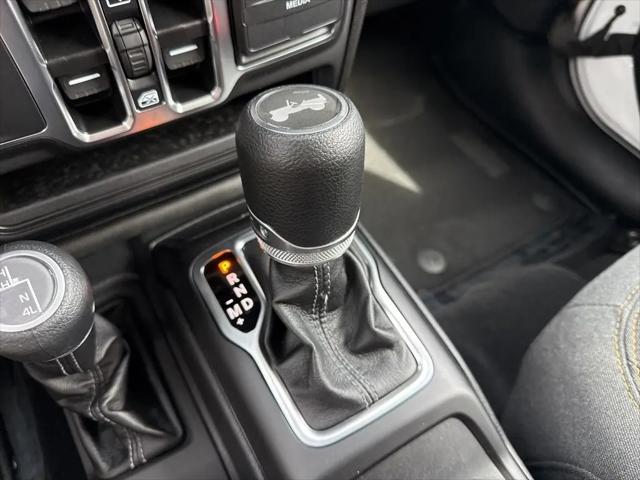 2025 Jeep Wrangler 4-Door Summit 4x4