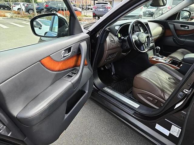 2011 INFINITI FX35 FX35