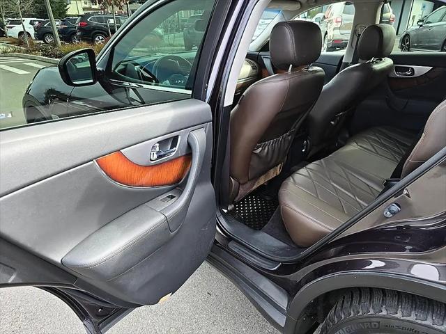 2011 INFINITI FX35 FX35