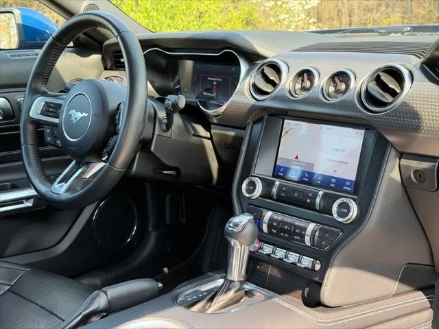 2023 Ford Mustang EcoBoost Premium Fastback